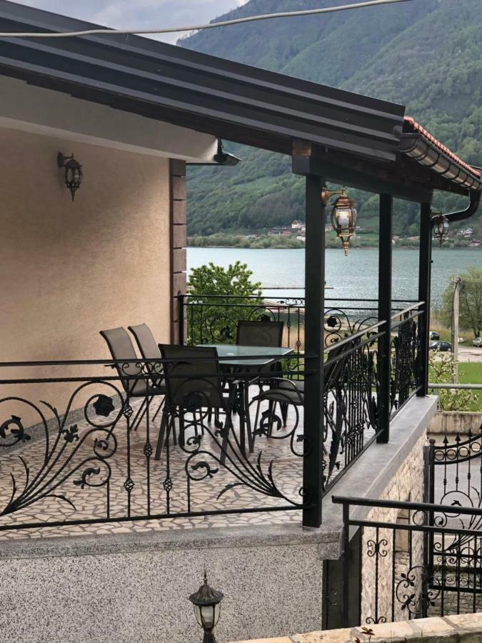 Ema Guest House Plav Esterno foto