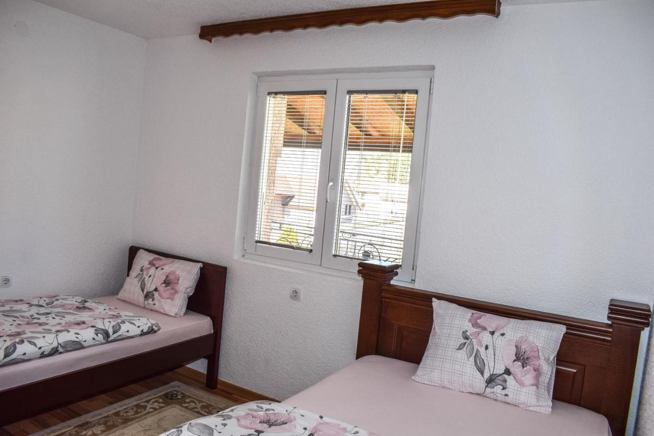Ema Guest House Plav Esterno foto