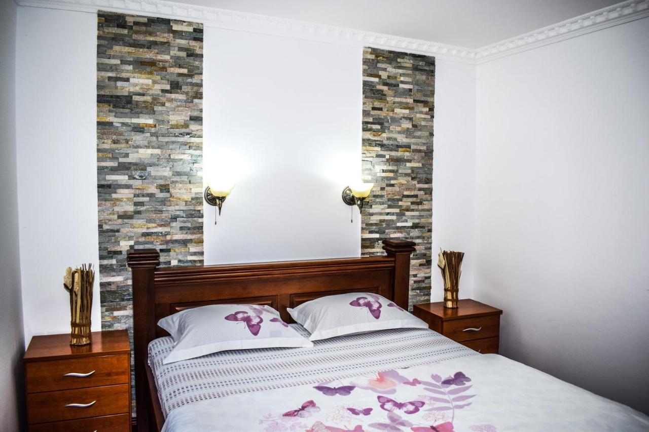 Ema Guest House Plav Esterno foto